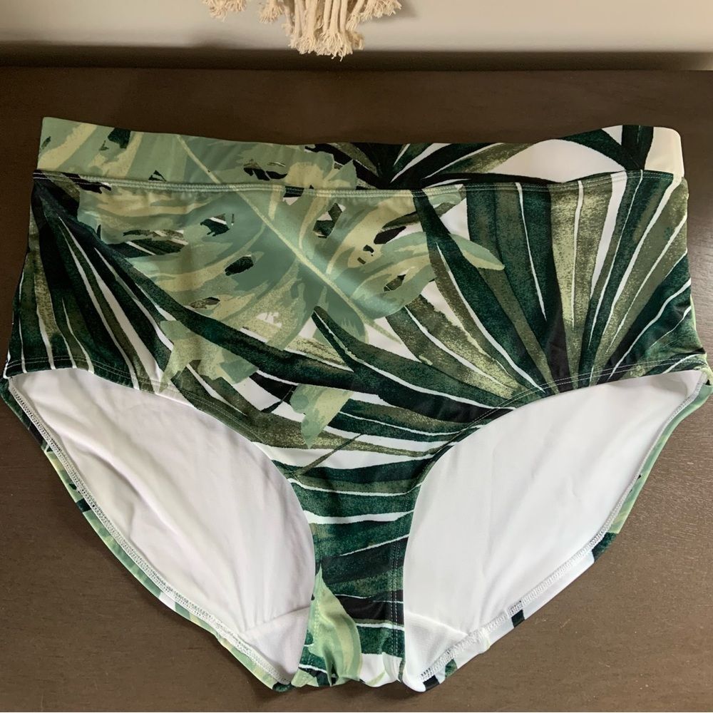 CACIQUE By Lane Bryant Mini Palms Longline Underwire Swim Bikini  22 42D - Picture 12 of 16